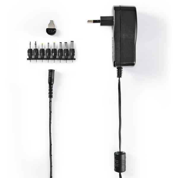 Universal_AC_Power_Adapter_Type_C_2