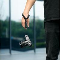 4881_Universal_Braided_Wristband__Black__1