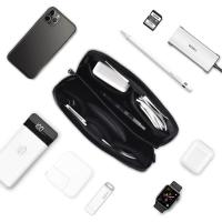 Alpha_Tech_Pouch_Black