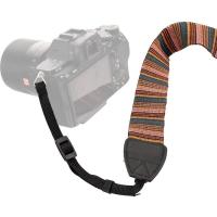 Camera_Neckstrap_Retro_3