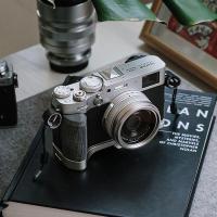 F22_F38_Quick_Release_L_Shaped_Handle_Classic_Black_For_Fujifilm_X100_VI_4