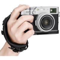 HG_X100VI_Camera_Hand_Grip_Black_1