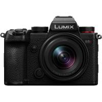 LUMIX_S5D_Black___S_18_40mm_f_4_5_6_3