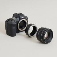 Lens_Mount_Adapter_Canon__EF___EF_S__Lens_To_Canon_RF_Camera_2