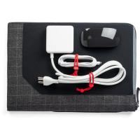 Retrospective_Laptop_Sleeve_16_1