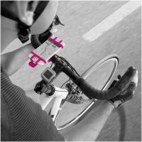 Universal_Bike_Holder_Pink_1