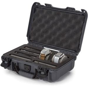 Case_w__Foam_Insert__For_2_Watches___5_Knives_Graph_Interior