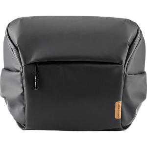 Onego_Shoulder_Bag_6L__OBSIDIAN_Black_