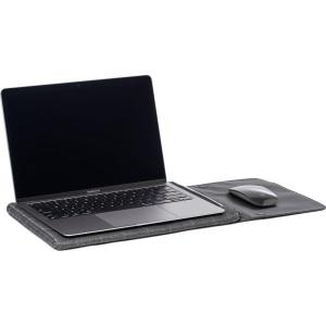 Retrospective_Laptop_Sleeve_14